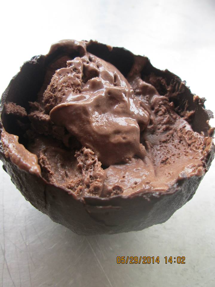Chocolate Mousse in Chocolate Cup