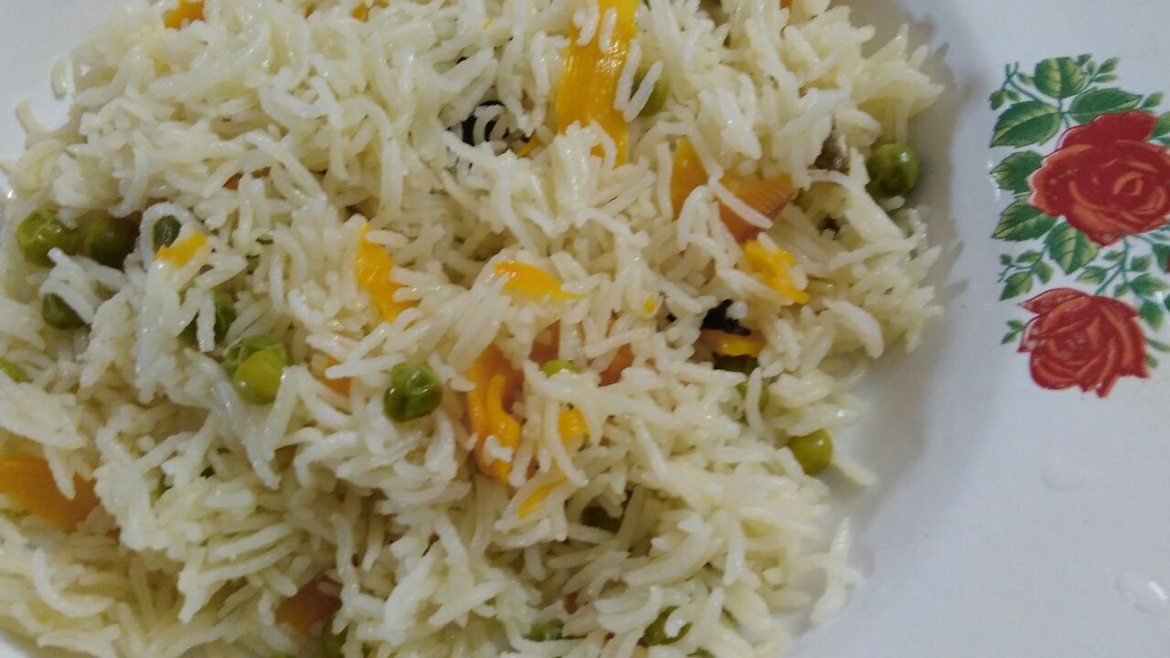 Combo: Veg Pulao with Chilli Chicken