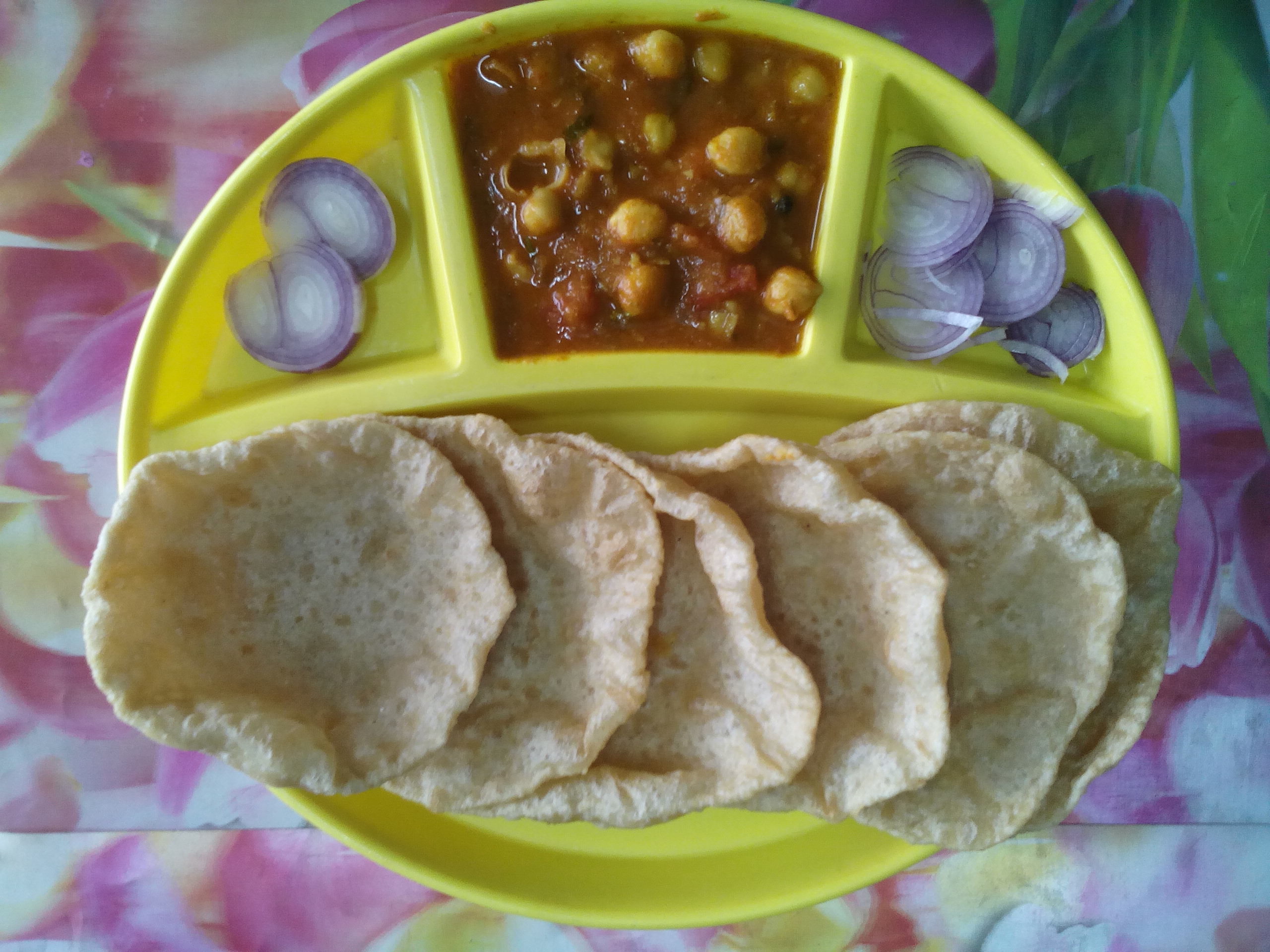Puri with chole or aloo sabji