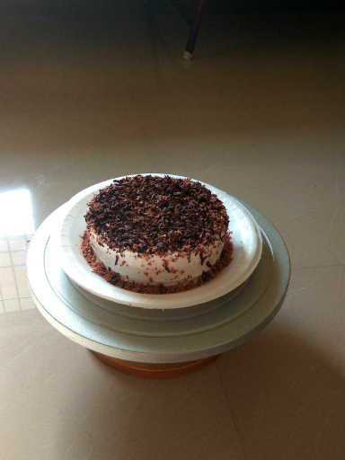 White forest with grated chocolate topping