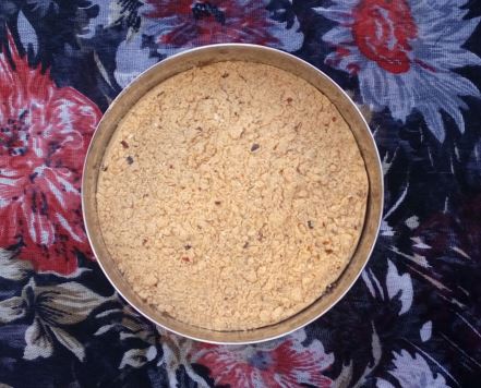 Roasted Dal powder with garlic flavour (Gullasenagapappu podi/Odachakadala podi)