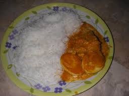 Egg Curry ( 2 pcs ) and Rice or 5 Roti