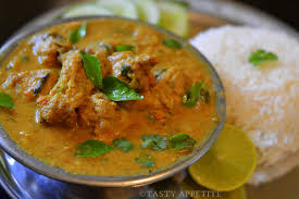Chettinad chicken curry with plain rice and raita